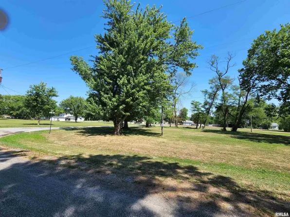 326 W South St, Du Quoin, IL 62832
