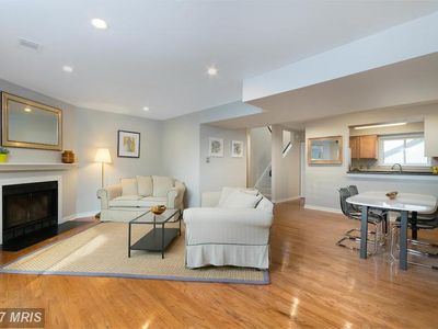 8911 Battery Pl #31, Bethesda, MD, 20814