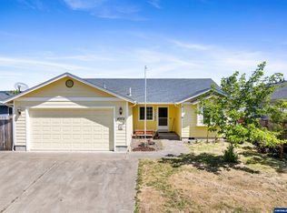 4572 Live Oak St, Sweet Home, OR