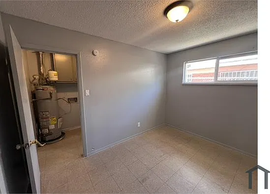 423 Dallas St NE #C — Photo 41