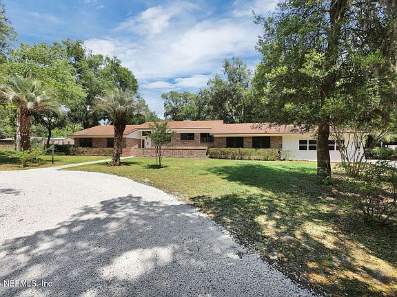 4th image of 832 LAKE ASBURY Drive