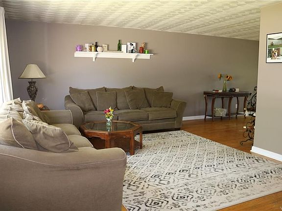 2nd image of 58 Colonial Dr