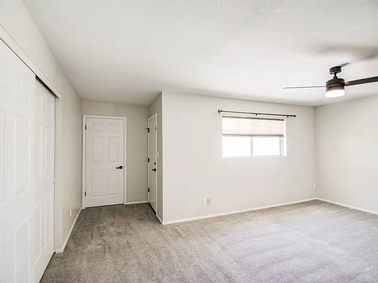 7761 N 19th Dr — Photo 23