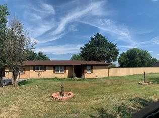 112 N Forest Hill Dr, Everman, TX 76140