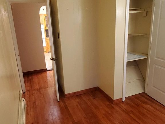 3rd image of 1206 E 73rd St