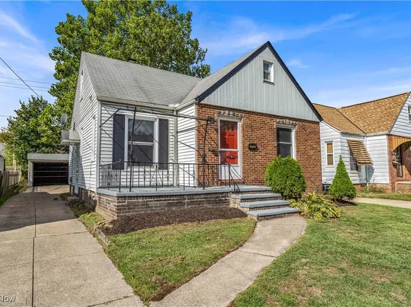 3718 W 116th St, Cleveland, OH 44111