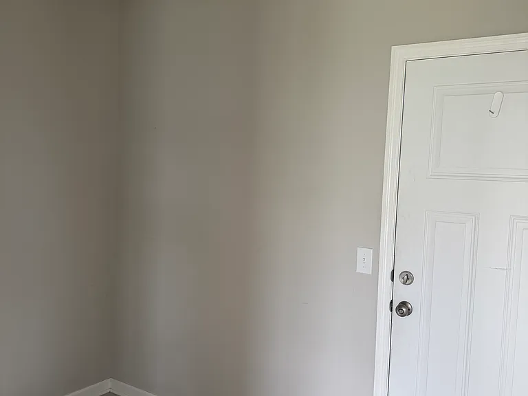 1903 Sparrow Dr — Photo 8