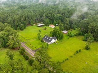 1677 French Santee Rd, Jamestown, SC 29453