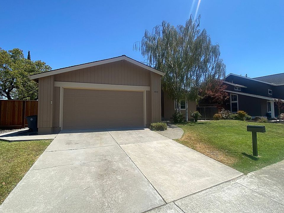 1st image of 7973 Shannon Ct