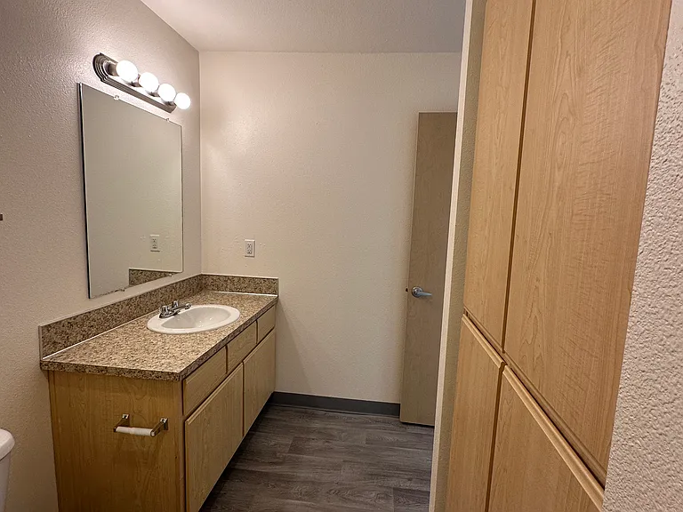 Wildflower Apartments — Photo 18