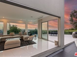 1377 Miller Pl, Los Angeles, CA 90069