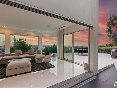 1377 Miller Pl, Los Angeles, CA, 90069