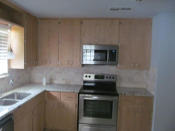 4th image of 3005 Latour Pl