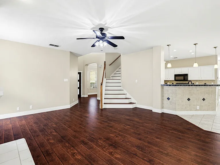 422 Pease Holw — Photo 7