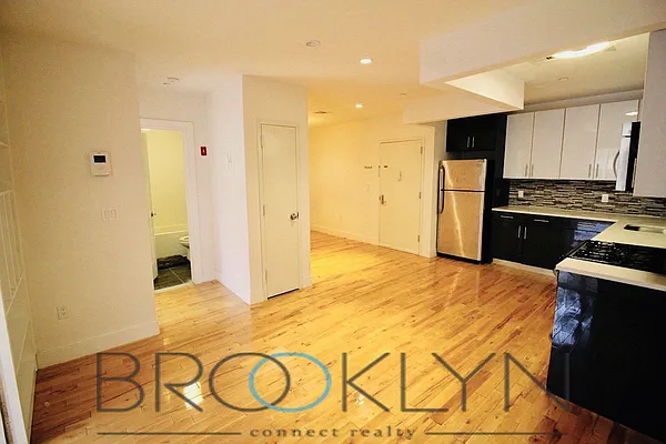 Rented by Superior Homes | media 8