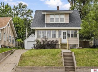 4323 Leavenworth St, Omaha, NE 68105