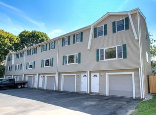 19 Doane St APT 3, Lowell, MA 01851
