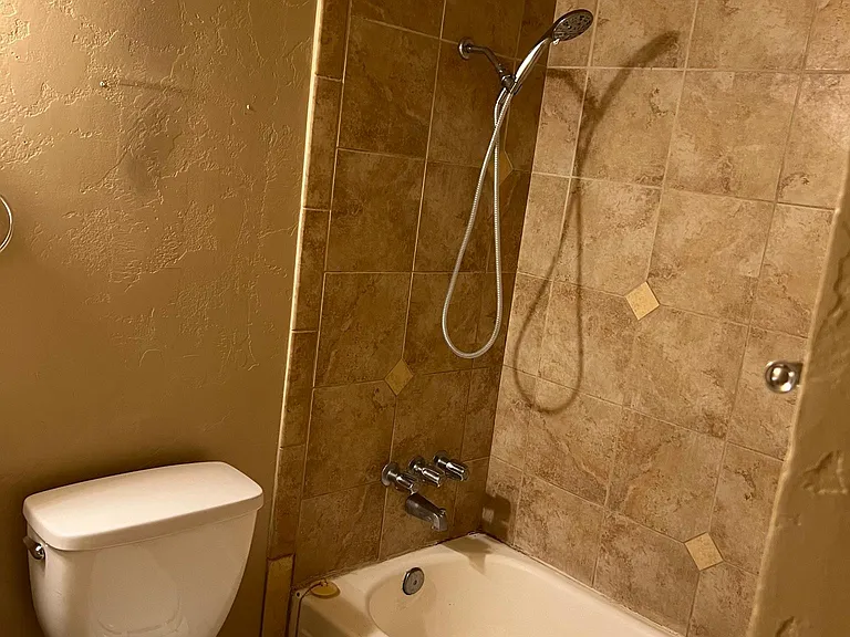 6027 S Lostan Ave — Photo 4
