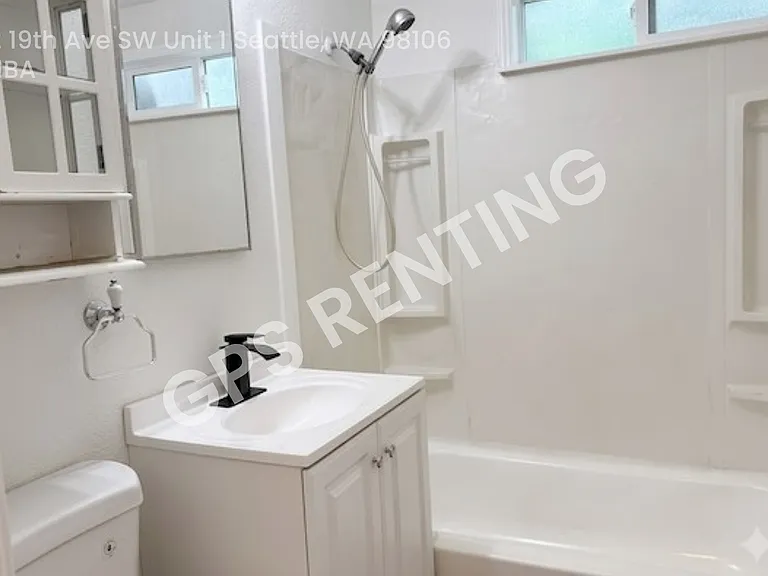 3802 19th Ave SW #1 — Photo 7