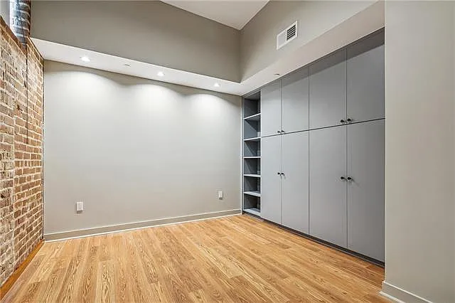 814 Howard Ave #102 — Photo 7