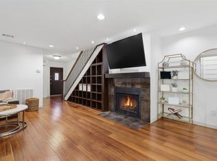 800 Country Place Dr Unit 802, Houston, TX 77079