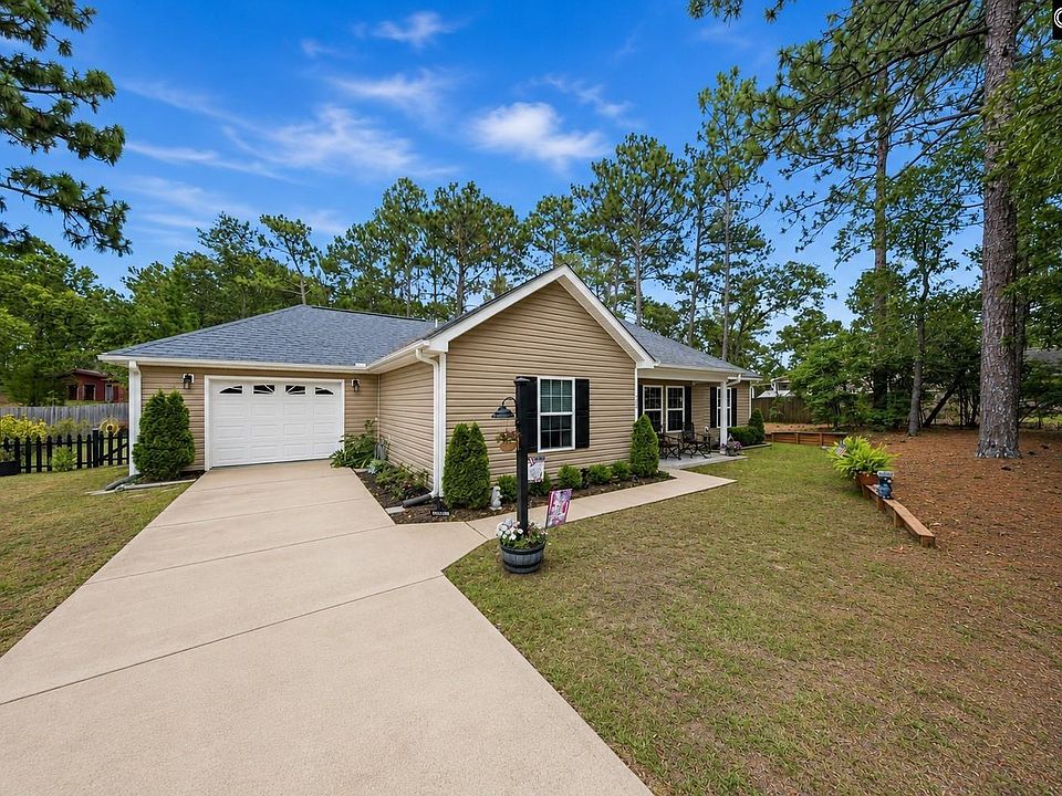 1st image of 366 Bethlehem Cir