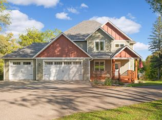 5621 Eden Prairie Rd, Minnetonka, MN 55345