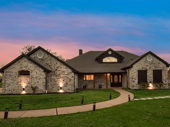2nd image of 111 Luther Ln