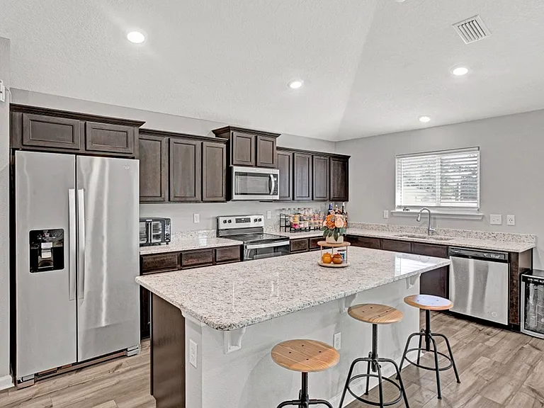 8272 Victory Crossing Blvd — Photo 6