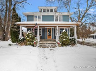 754 E Lincoln Ave, Zeeland, MI 49464