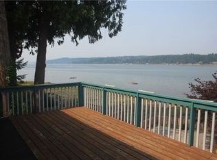 122 E Hummingbird Ln, Belfair, WA 98528