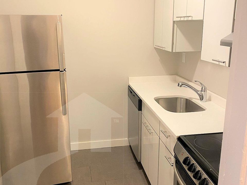1st image of 9 Sewall Ave APT 201