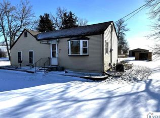 801 Troendle St SE, Mapleton, MN 56065