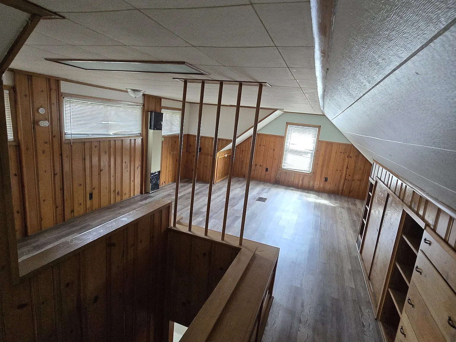 3 bed, 1025 sqft, $1,550 — Photo 4