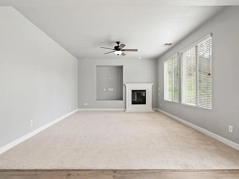 4157 Torrazzo Way — Photo 23