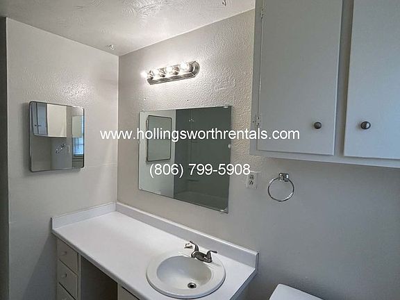 3rd image of 4428 33rd St
