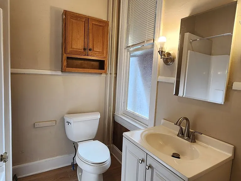 330 W Philadelphia St — Photo 5