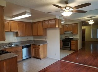 400 S Keystone St APT A, Burbank, CA 91506