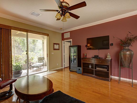 4th image of 205 SW Deleon Springs Drive