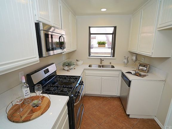 3rd image of 27944 Tyler Ln Unit 446