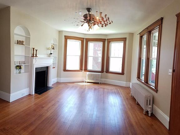 5th image of 225 North St