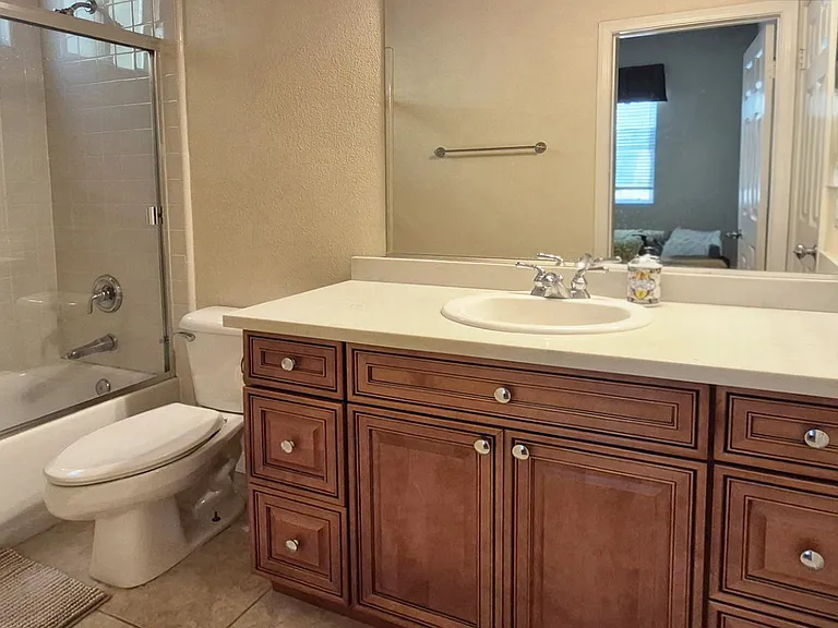 13945 Kerry Ln — Photo 22