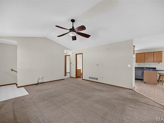 4th image of 22335 Target Rd