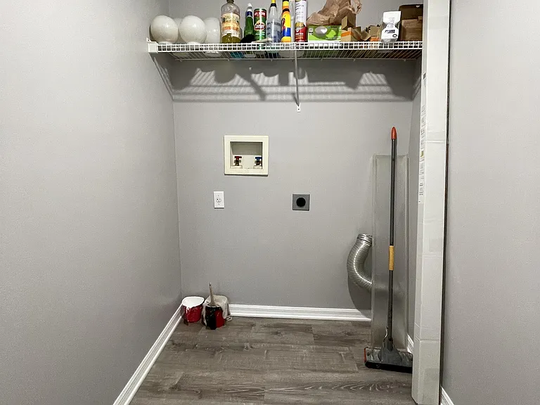 2275 Granada Dr #1 — Photo 17