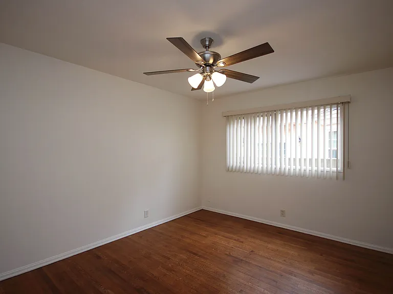 207 S 3rd Ave #3 — Photo 16
