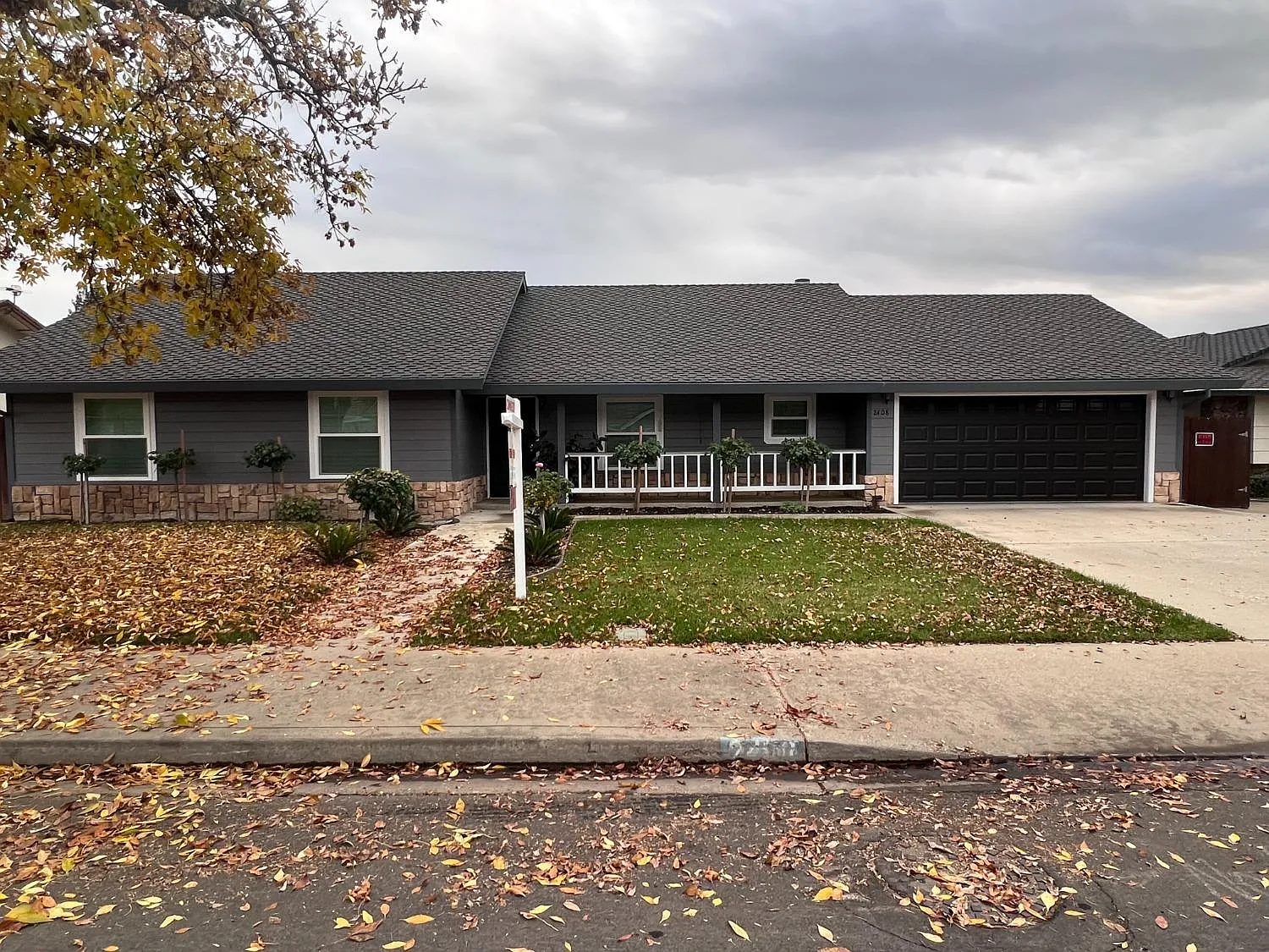 2408 Chapparal Pl photo 1