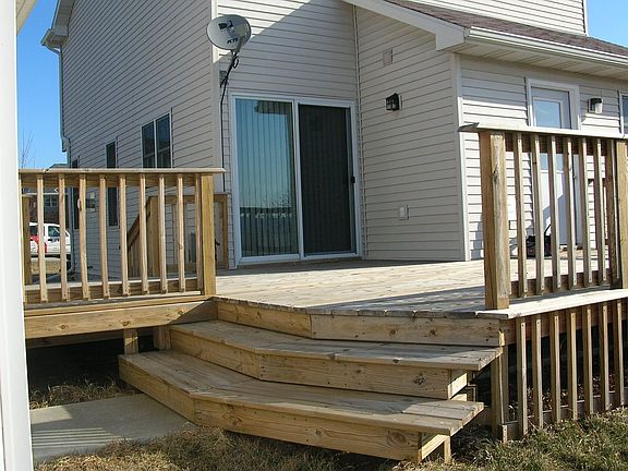 Back of House/Deck 2