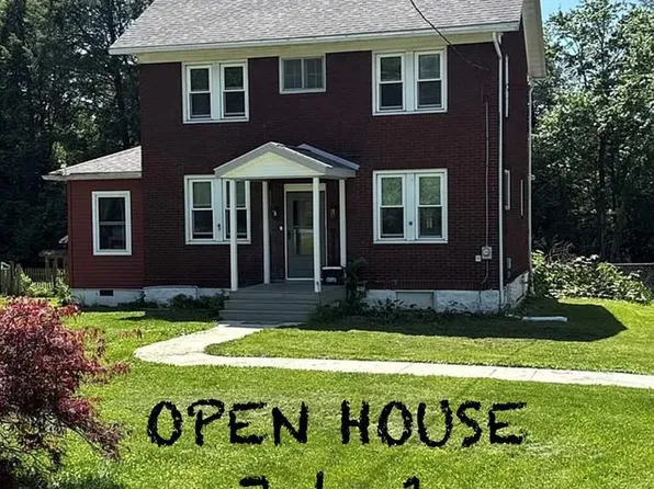 19-21 Harmony Dr, Johnstown, PA 15909