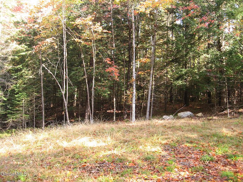 3rd image of 14 Granite Ridge Road