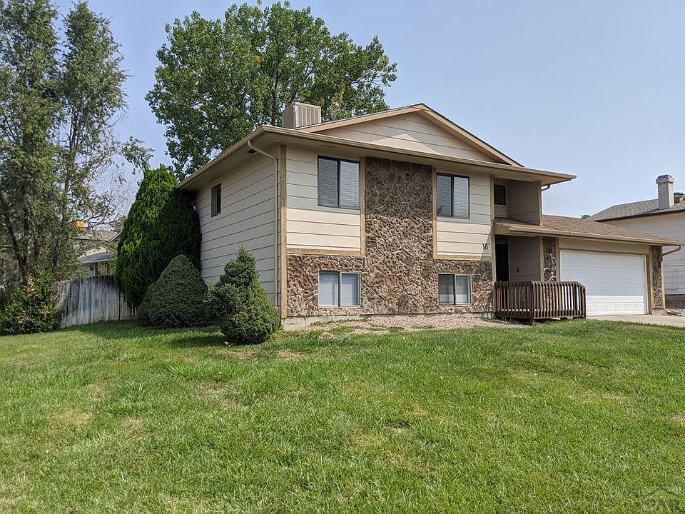 1st image of 16 Ironweed Dr